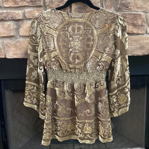 Hale Bob hunter green v neck top with purple lace detail. Size small. - Picture 2 of 14